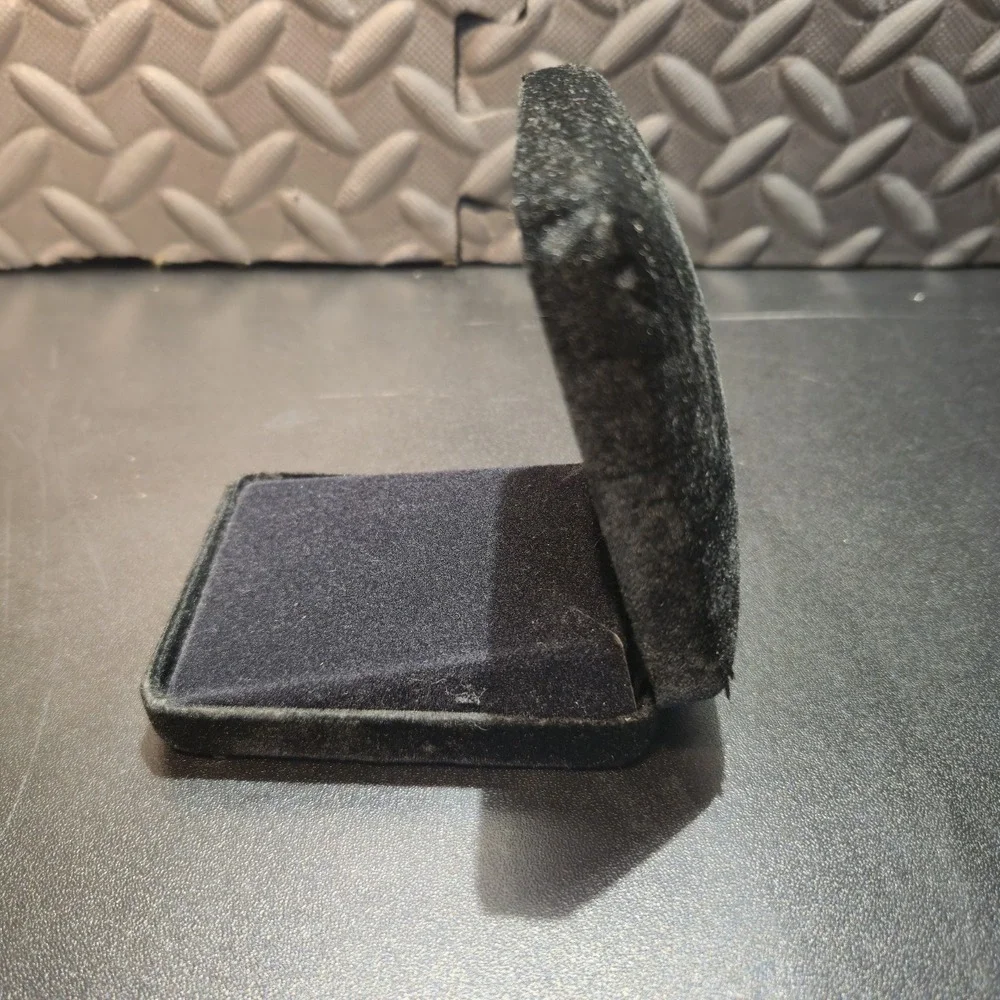 Vintage Macy’s Black Velvet Jewelry Box 3.5